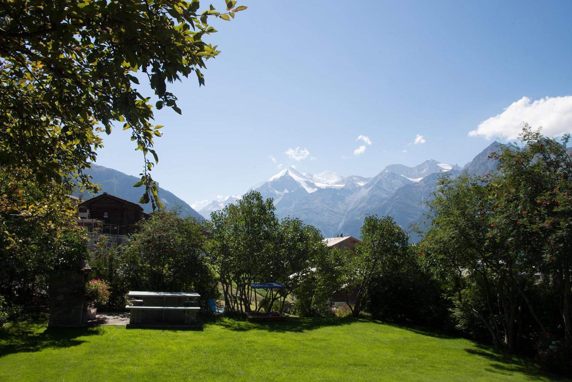 Chalet Soldanella Grächen Quarto foto